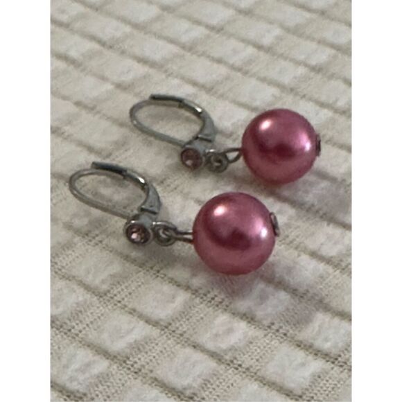 Earrings   - Picture 1 of 3
